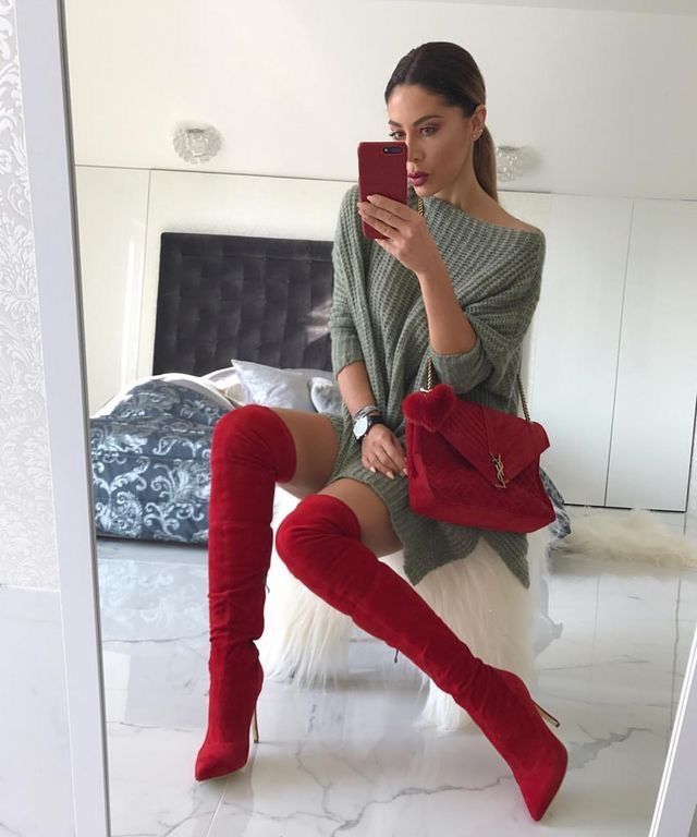 Cómo Combinar Botas Rojas de Mujer en 2024 Largas, cortas