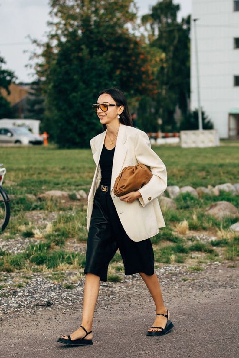 Combinar bermudas mujer 2025 | Lyrandra Shop